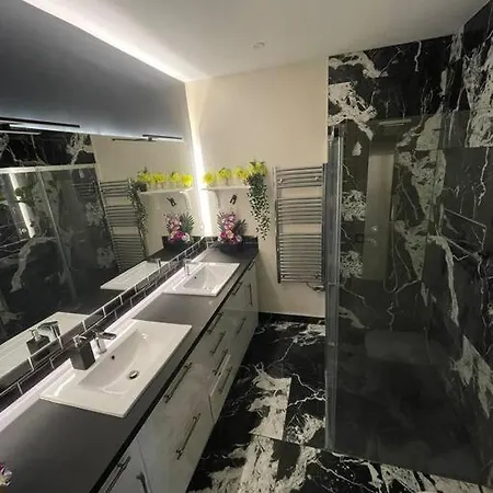 Villa Maison Moderne - 212m2 - Pres De Paris Goussainville (Val-d'Oise)